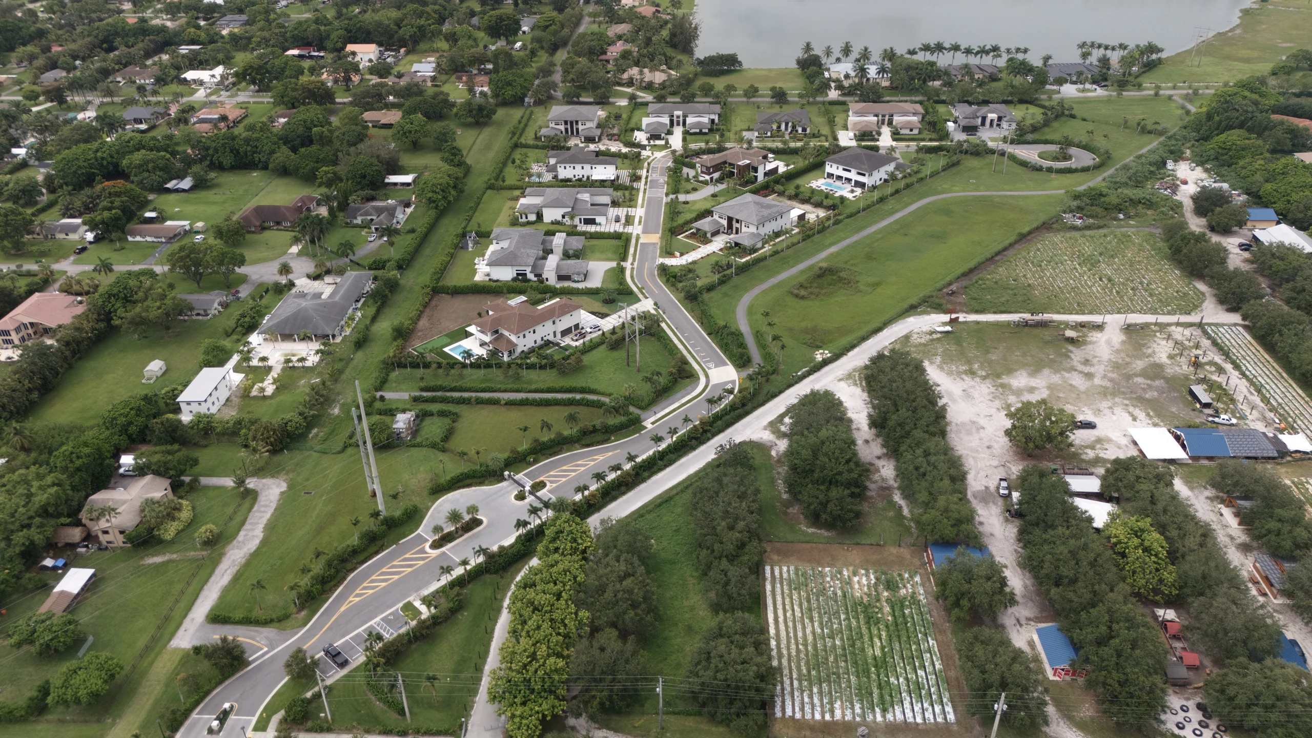 Aerial photograph of the Zona West residential community in Davie