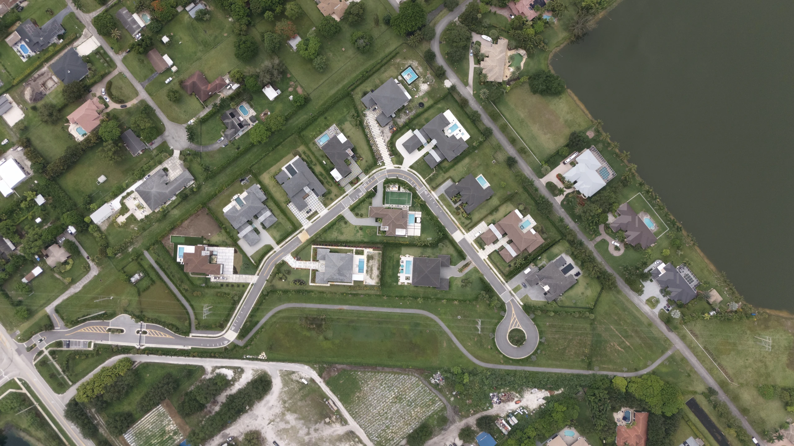 Overhead aerial photograph of the Zona West neighborhood